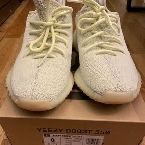 Yeezy size 8 butter with og everything